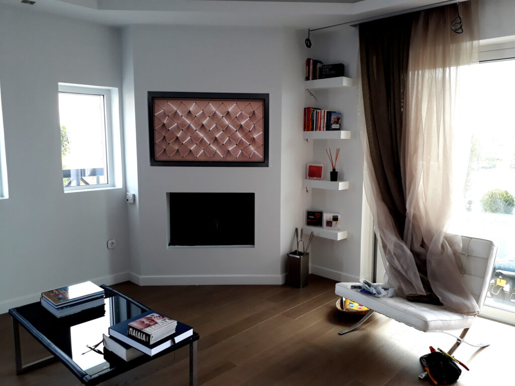 livingroom GR 12 Τηλεόραση και τζάκι στο καθιστικό